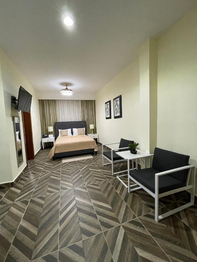 Hotel Monarca Higuey Екстер'єр фото