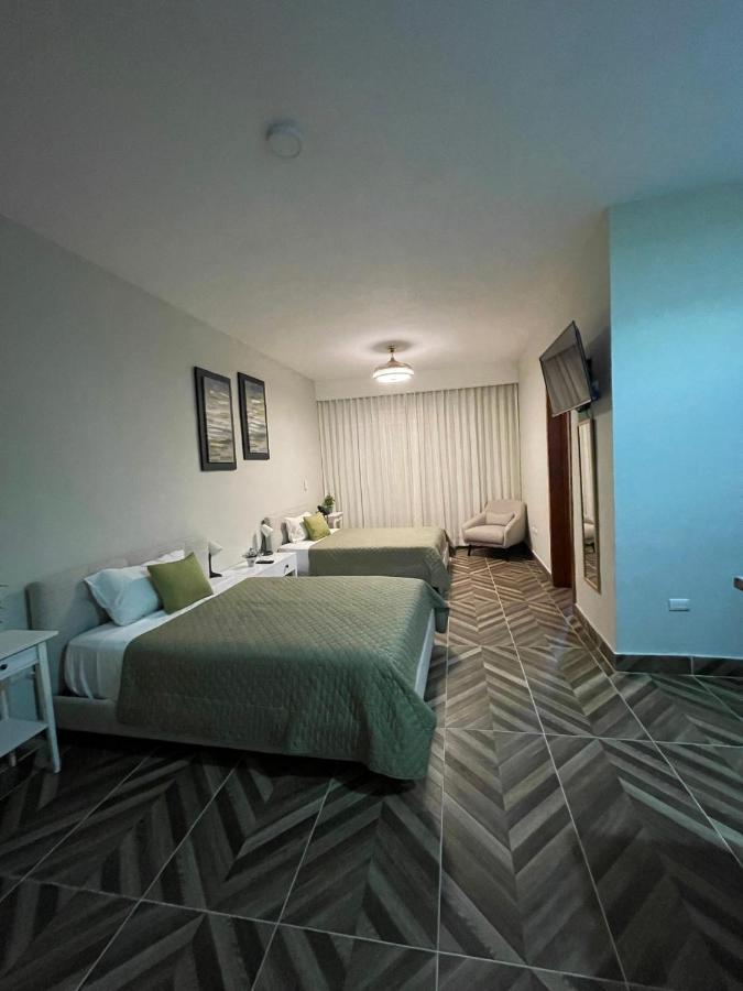 Hotel Monarca Higuey Екстер'єр фото