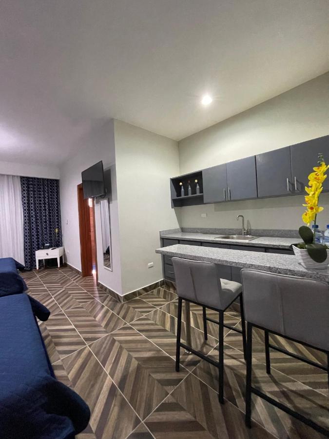 Hotel Monarca Higuey Екстер'єр фото