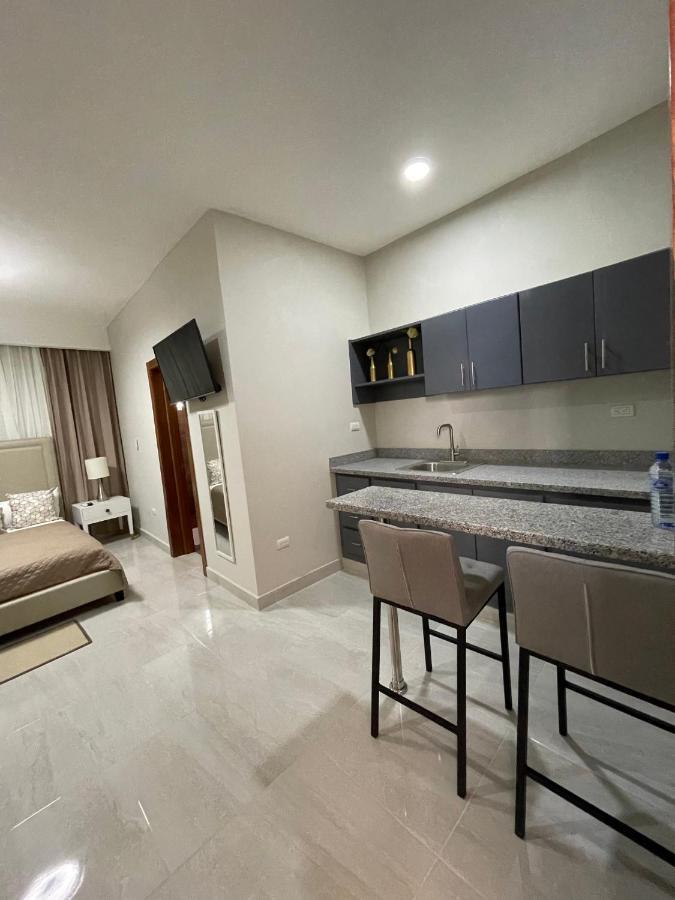 Hotel Monarca Higuey Екстер'єр фото