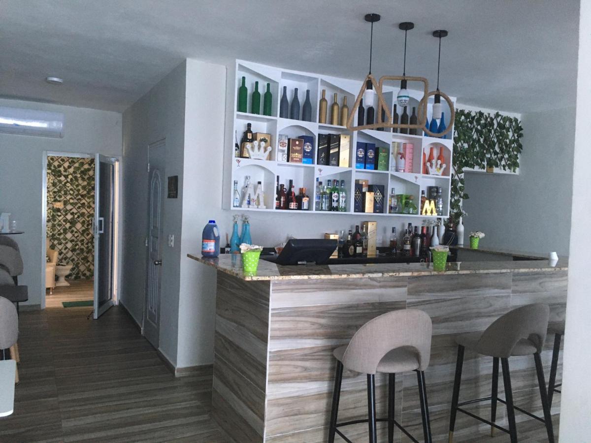 Hotel Monarca Higuey Екстер'єр фото