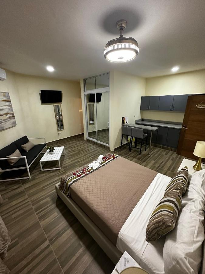 Hotel Monarca Higuey Екстер'єр фото