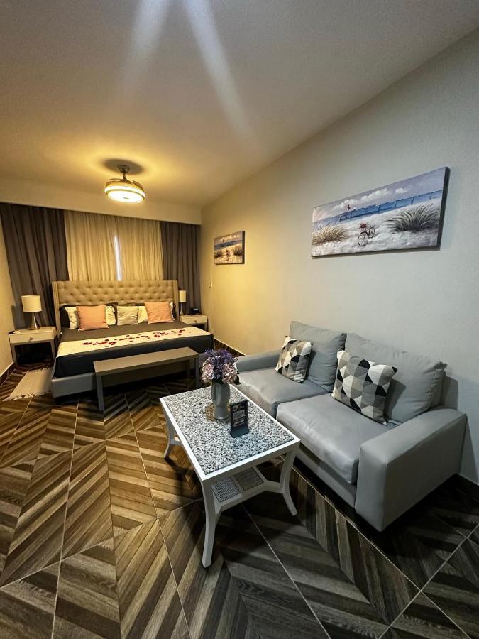 Hotel Monarca Higuey Екстер'єр фото