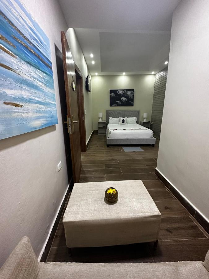 Hotel Monarca Higuey Екстер'єр фото